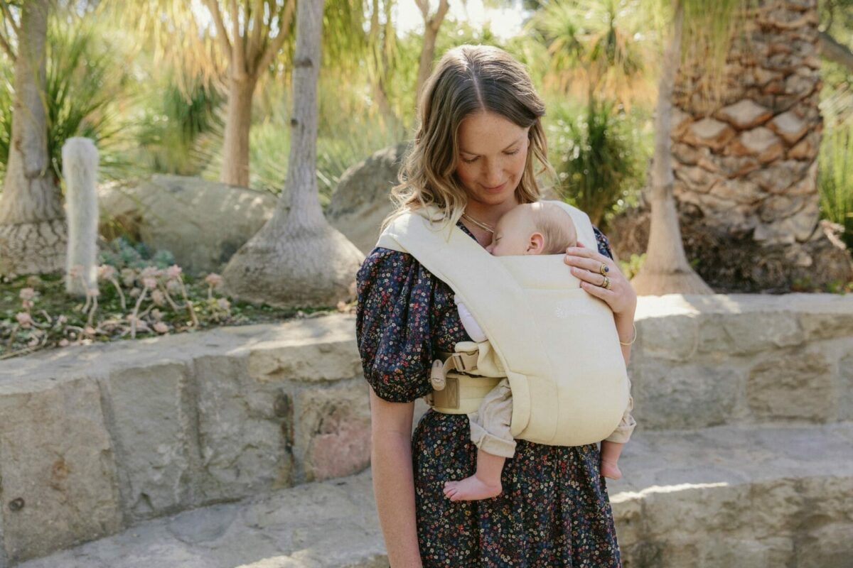 Ergobaby Embrace nosilka, Cream - slika 16