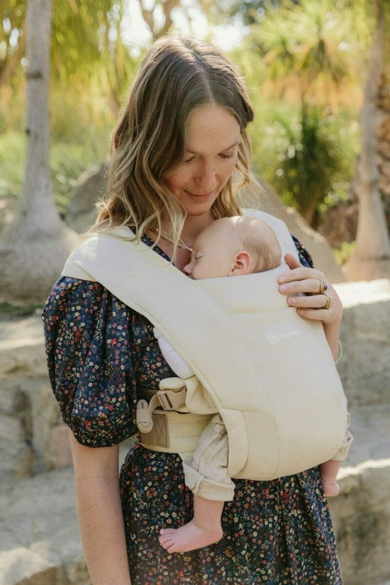 Ergobaby Embrace nosilka, Cream - slika 17