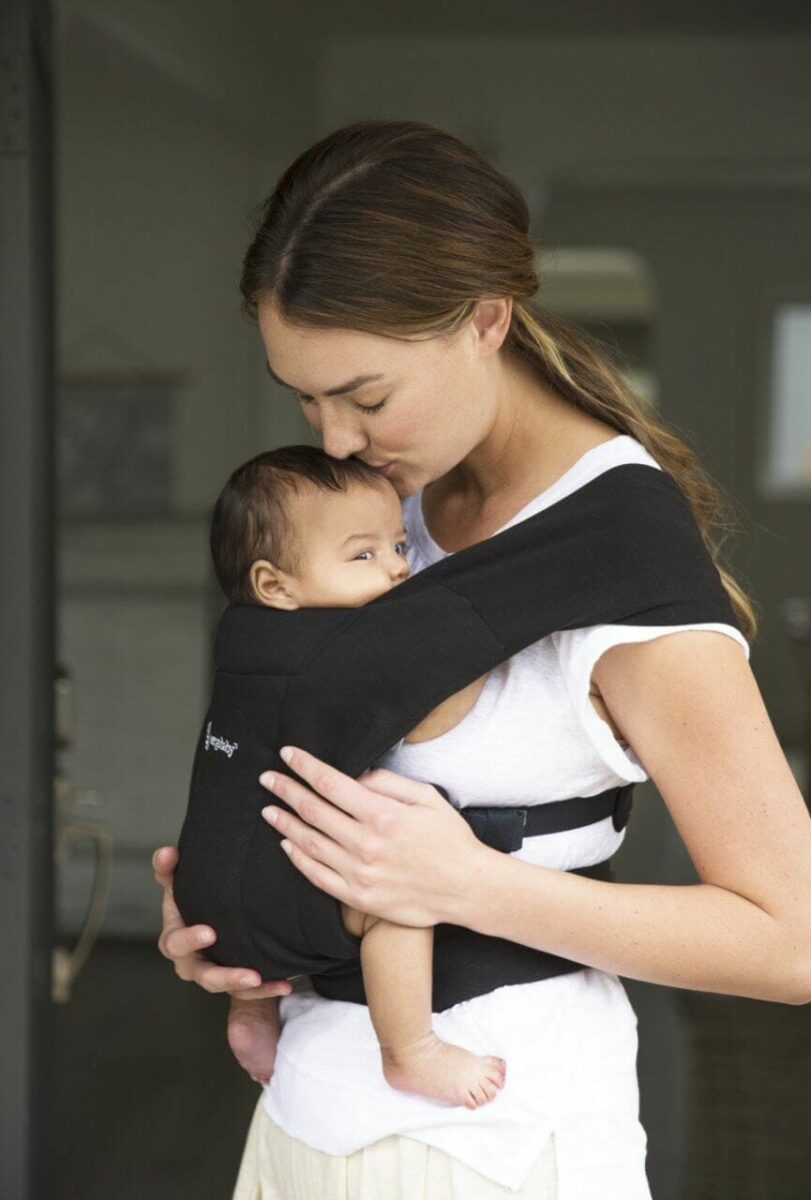 Ergobaby Embrace nosilka, črna - slika 20
