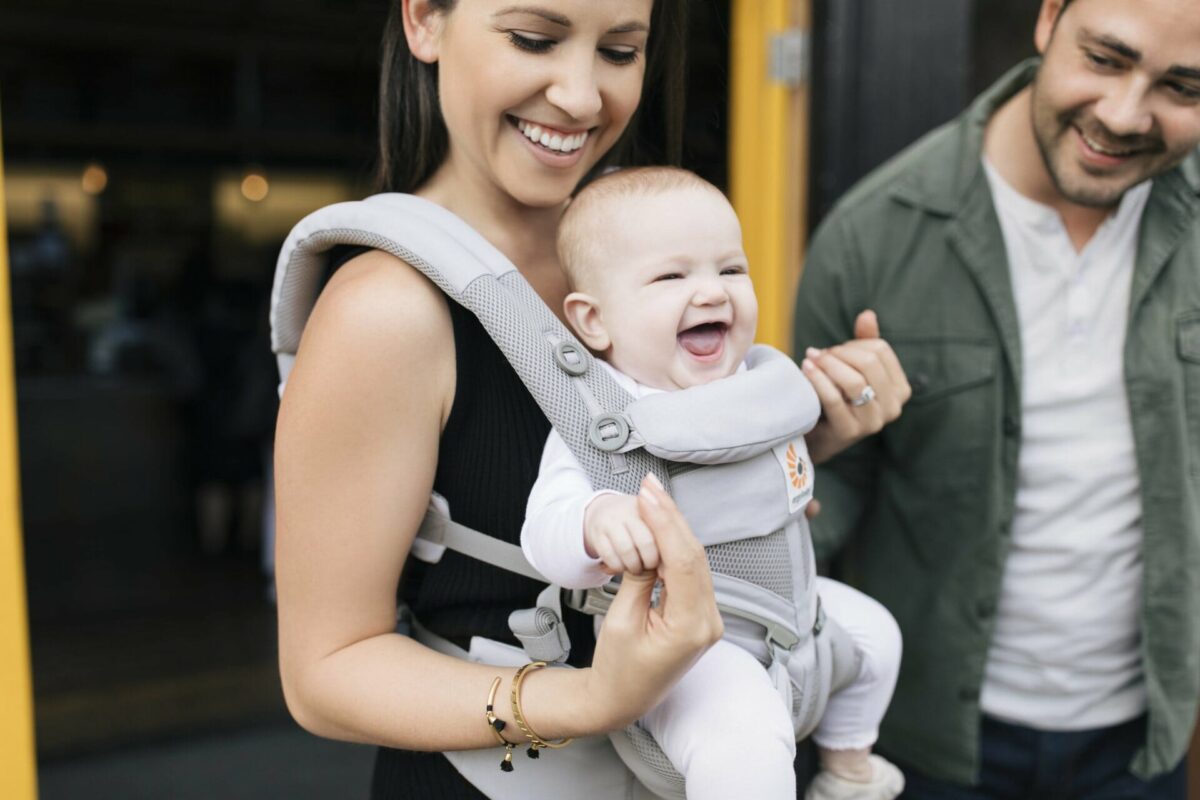 Nosilka Ergobaby Cool Air Omni 360, biserno siva - slika 7