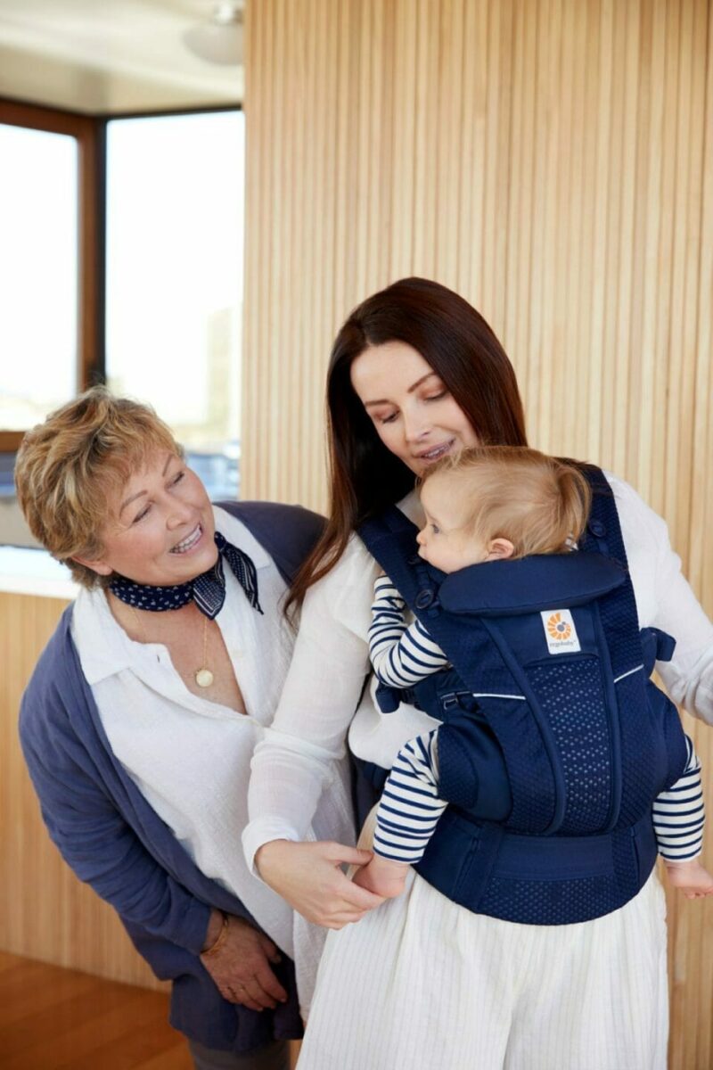 Ergobaby Omni Breeze nosiljka , Polnočno modra - slika 10