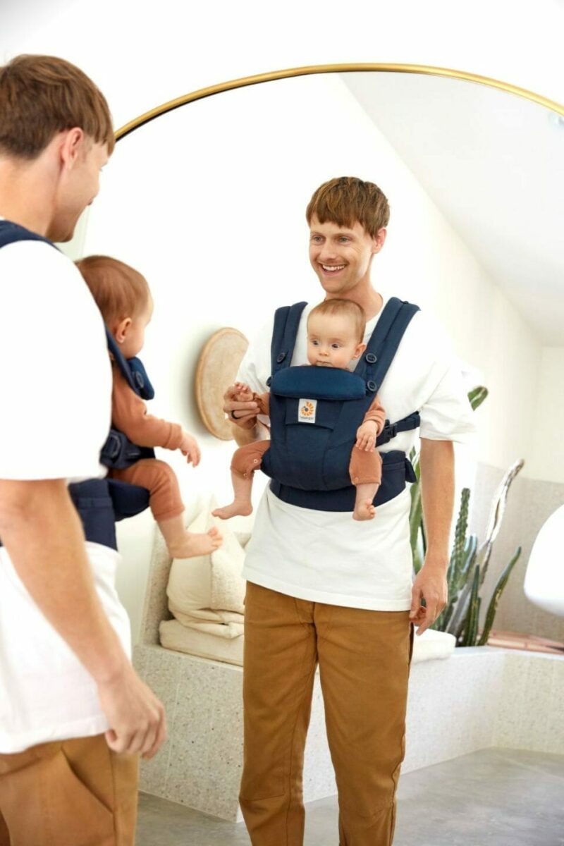 Ergobaby Omni Dream nosilka, Polnočno modra - slika 10
